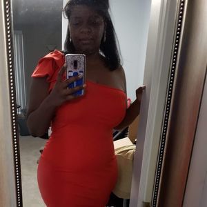 Meet your Posher, Edwina